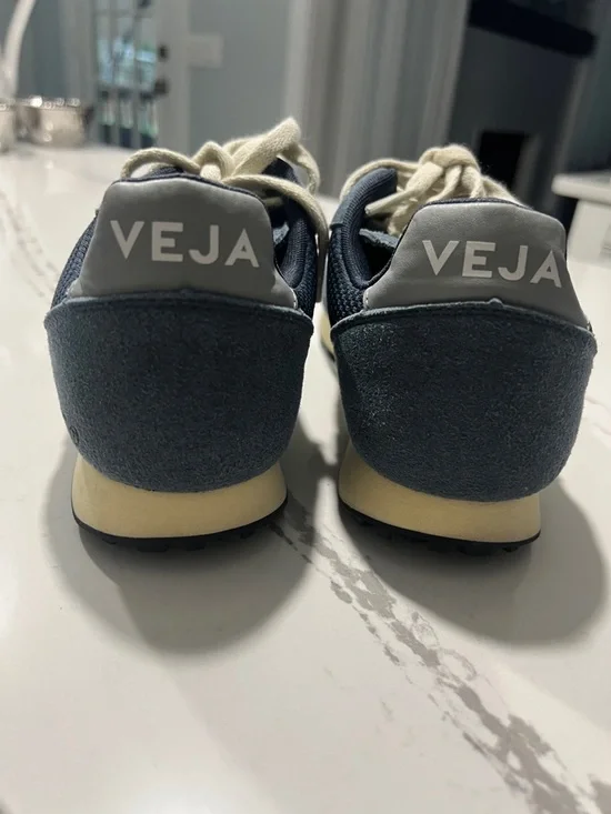 Veja SDU REC Alveomesh Low Top Blue Runner Sneakers with Cream Accents  size W 8 - Picture 8 of 16